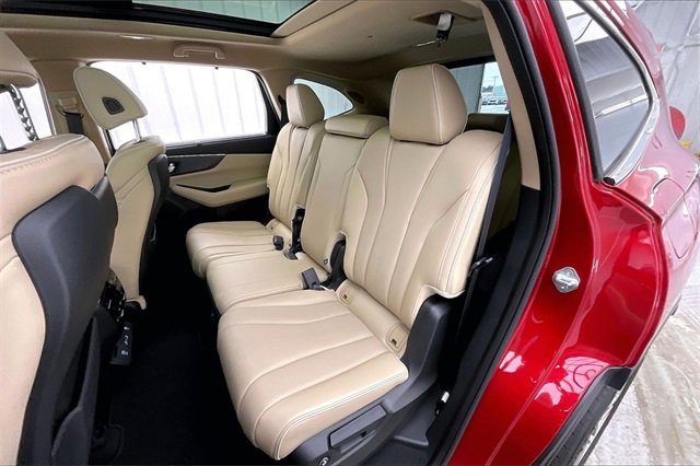 Used 2023 Acura MDX SH-AWD w/ Advance Package image 20