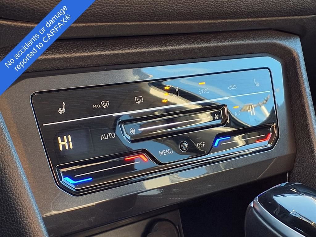Used 2022 Volkswagen Tiguan SE image 25