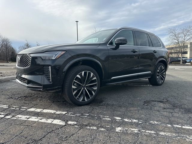 New 2026 Volvo XC90 B6 Ultra w/ Protection Package image 3