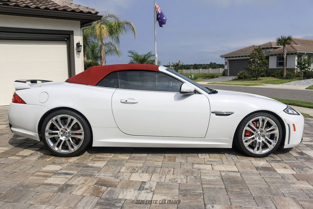 Used 2013 Jaguar XKR R-S RWD image 18