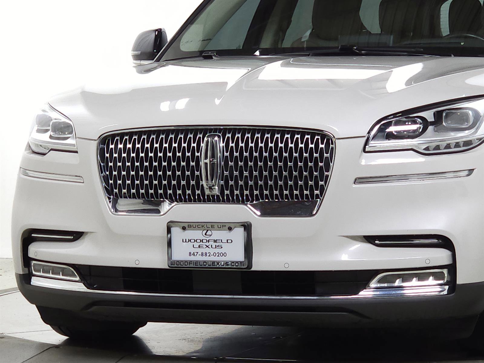 Used 2020 Lincoln Aviator Reserve w/ Equipment Group 202A image 4