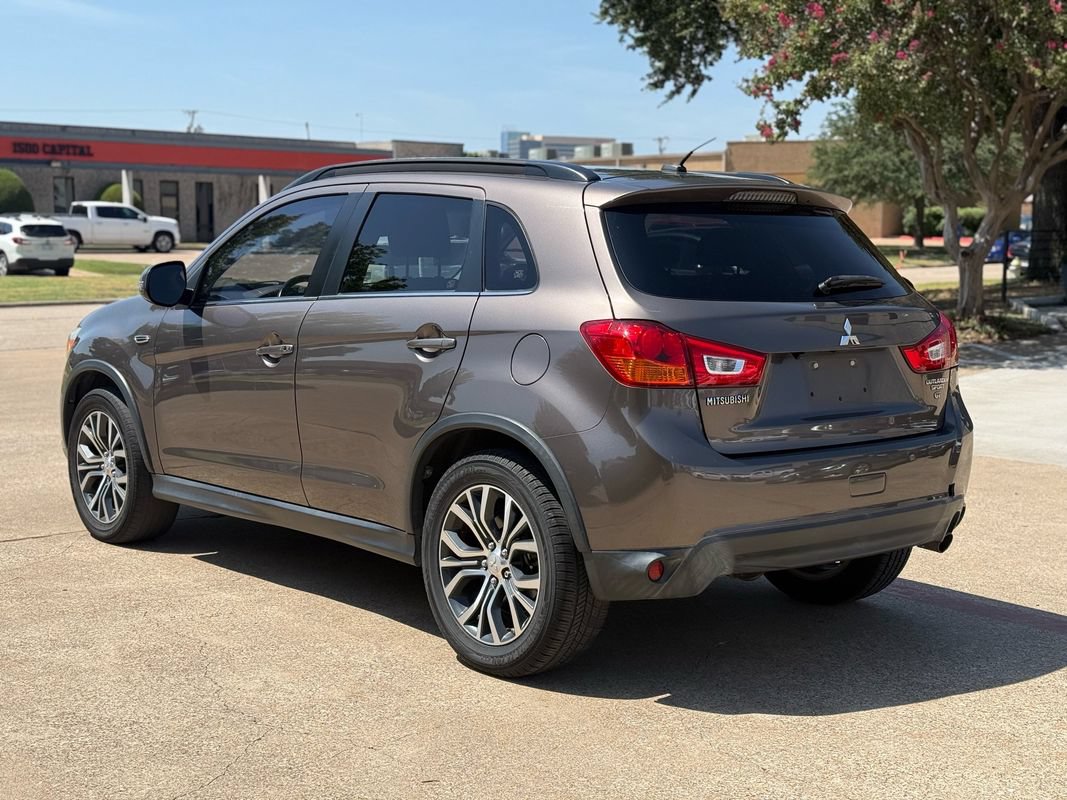 Used 2016 Mitsubishi Outlander Sport GT FWD image 4