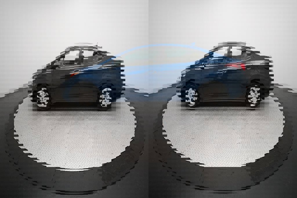 Used 2016 Hyundai Elantra SE image 22