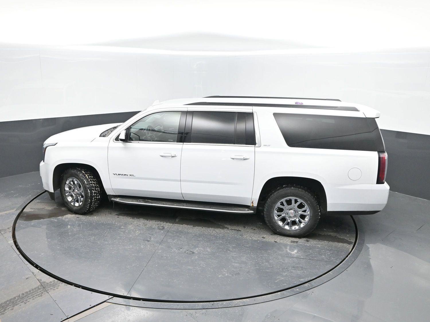 Used 2017 GMC Yukon XL SLT image 42