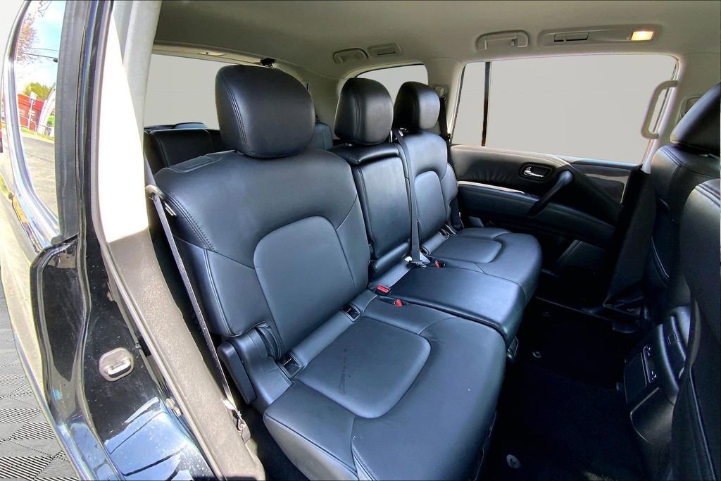 Used 2024 Nissan Armada SV image 17
