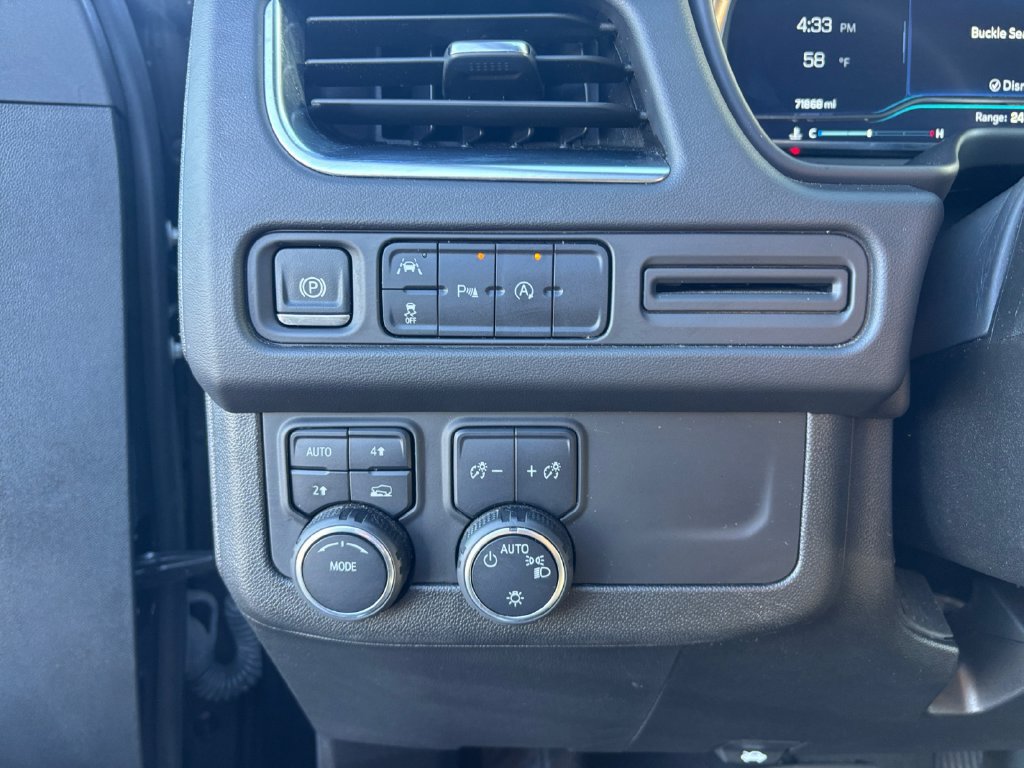 Used 2024 Chevrolet Tahoe LT AWD/4WD image 18