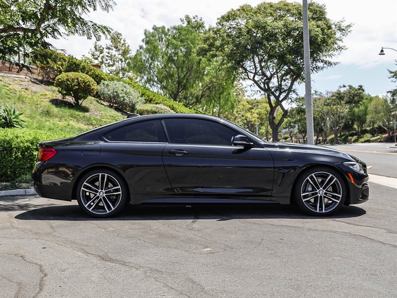 Used 2019 BMW 430i Coupe w/ M Sport Package RWD image 6