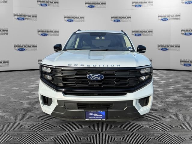 Certified 2025 Ford Expedition Active image 8