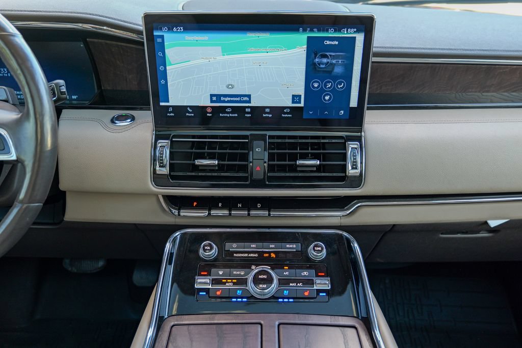 Used 2023 Lincoln Navigator L Reserve AWD/4WD image 48