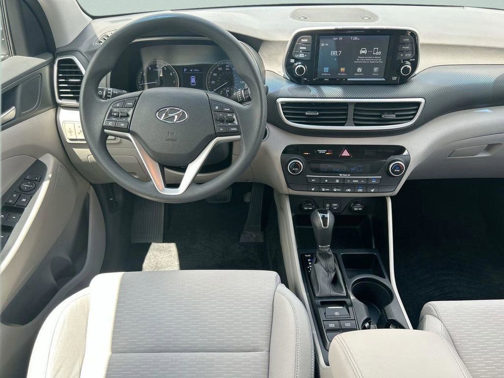 Used 2019 Hyundai Santa Fe SE FWD image 25