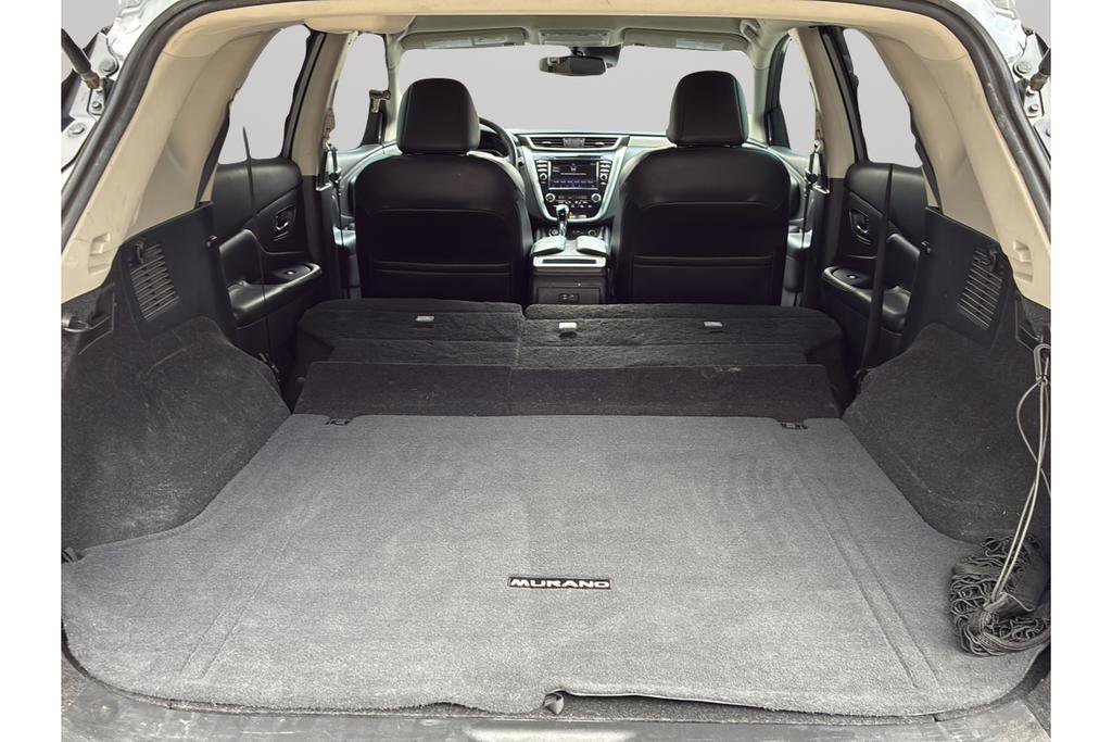 Used 2022 Nissan Murano SV image 9