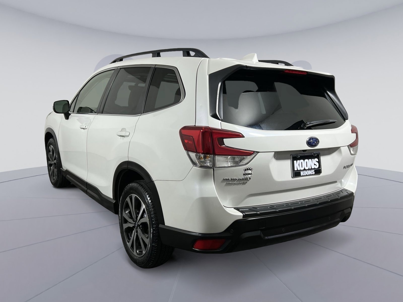 Used 2023 Subaru Forester Limited image 4