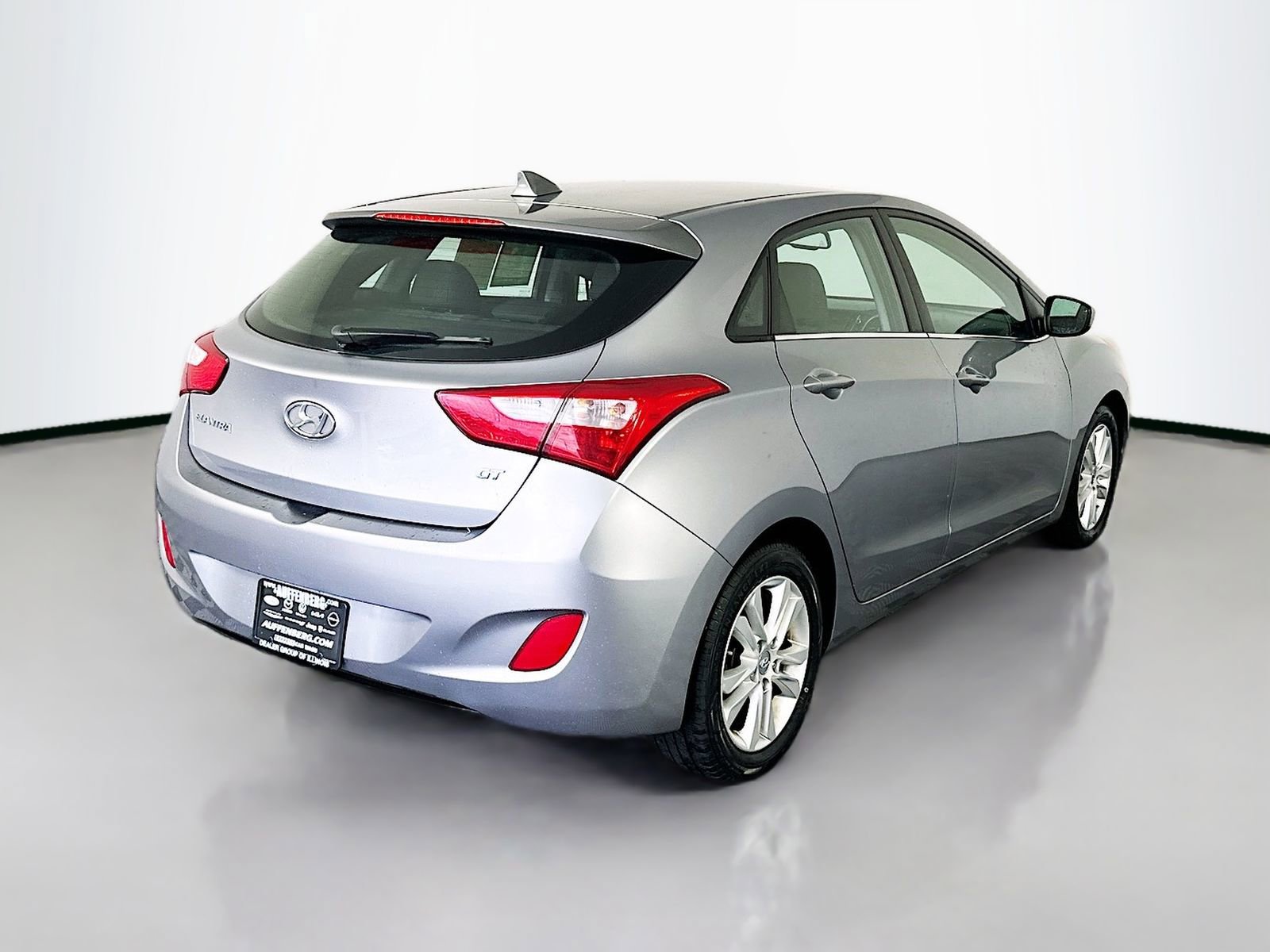 Used 2013 Hyundai Elantra GT FWD image 7