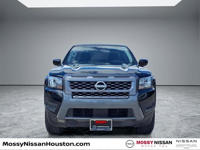 Certified 2025 Nissan Frontier SV image 3