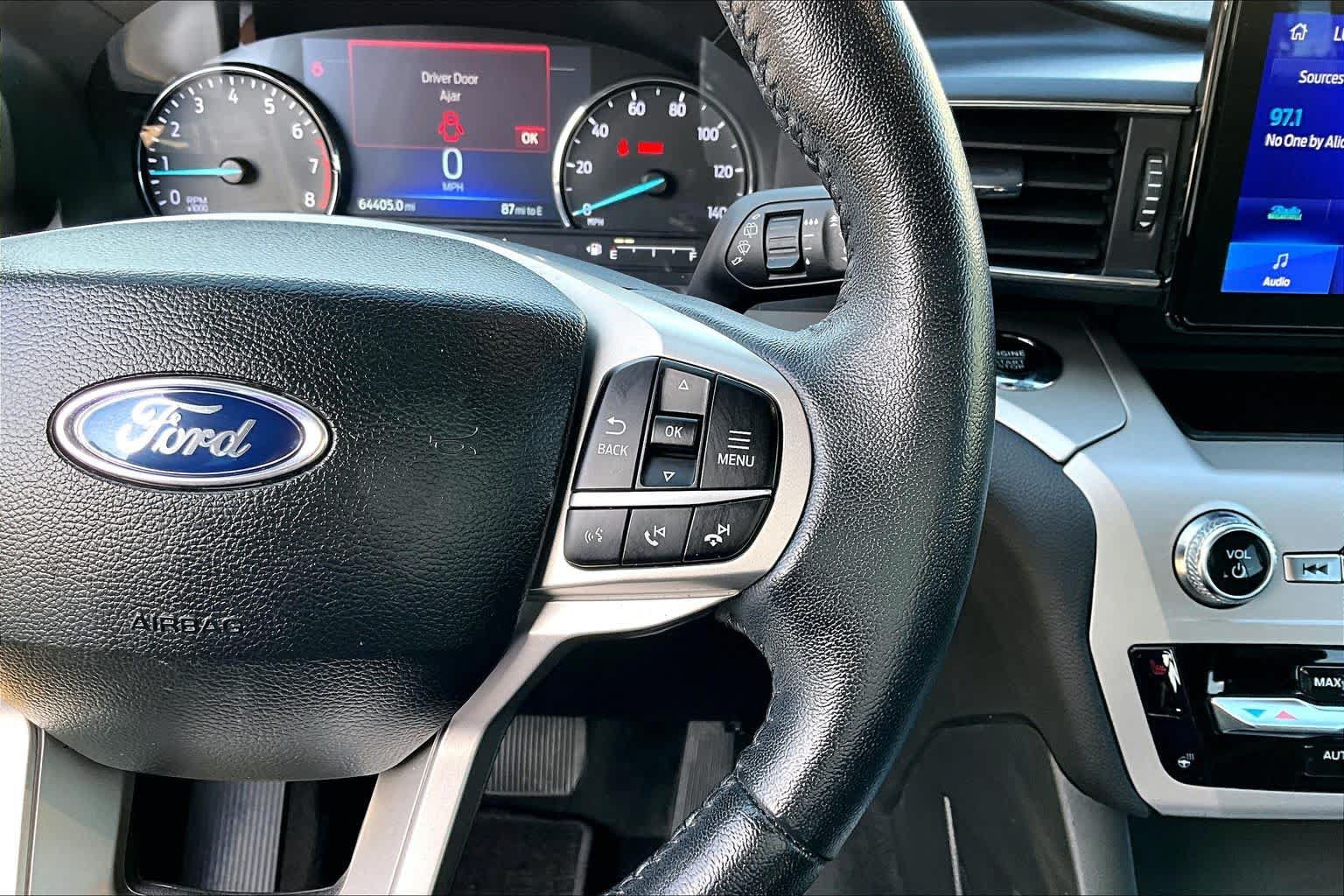 Used 2023 Ford Explorer XLT w/ Equipment Group 202A RWD image 25