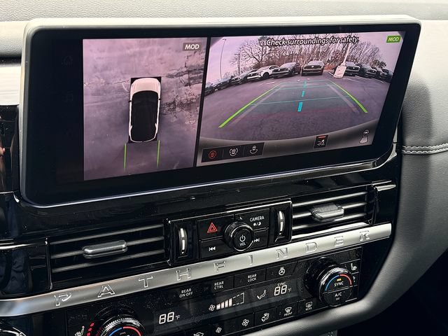 New 2026 Nissan Pathfinder Platinum AWD/4WD image 14