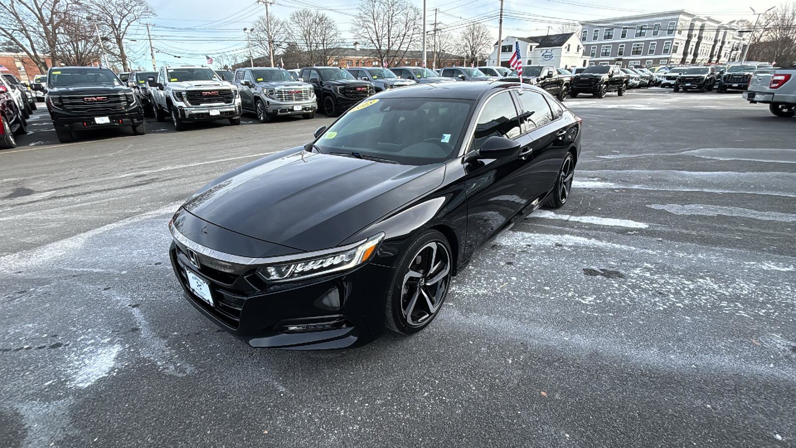 Used 2018 Honda Accord Sport image 3