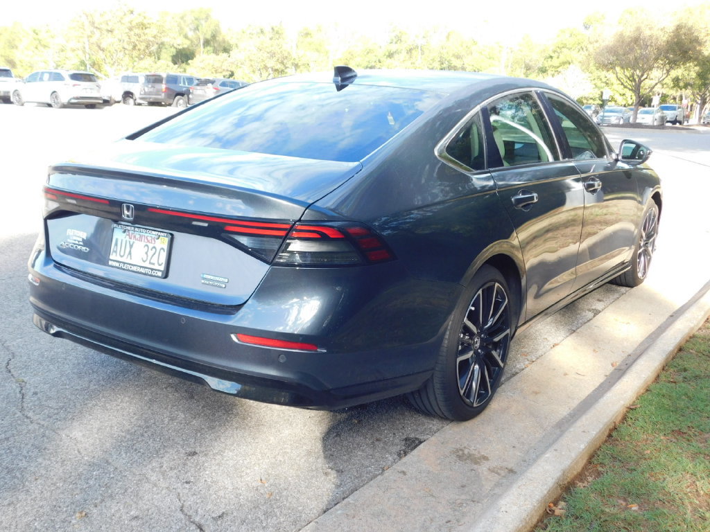Certified 2024 Honda Accord Touring image 4