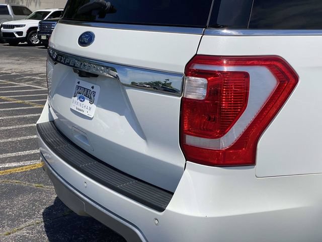 Used 2020 Ford Expedition XLT w/ Equipment Group 202A AWD/4WD image 40