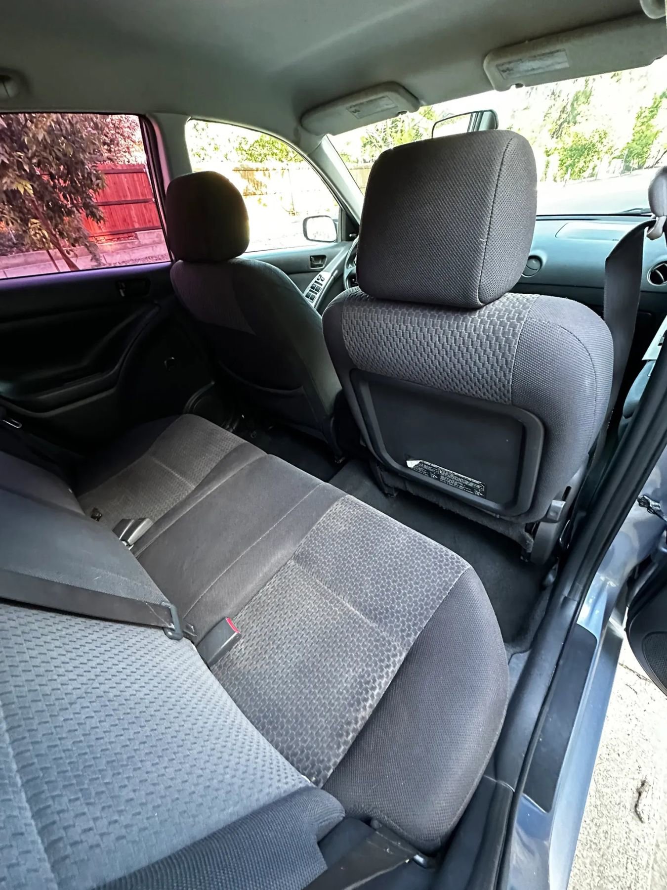 Used 2005 Toyota Matrix FWD image 20