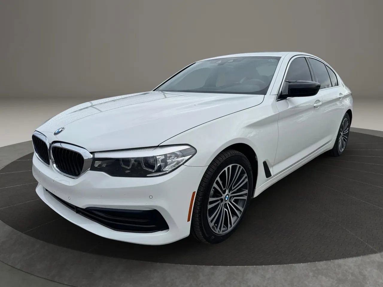 Used 2019 BMW 530i xDrive w/ Convenience Package