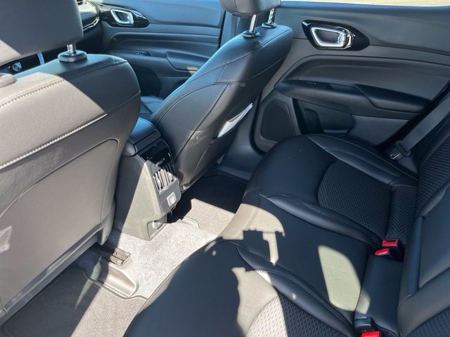 New 2026 Jeep Compass Latitude AWD/4WD image 16