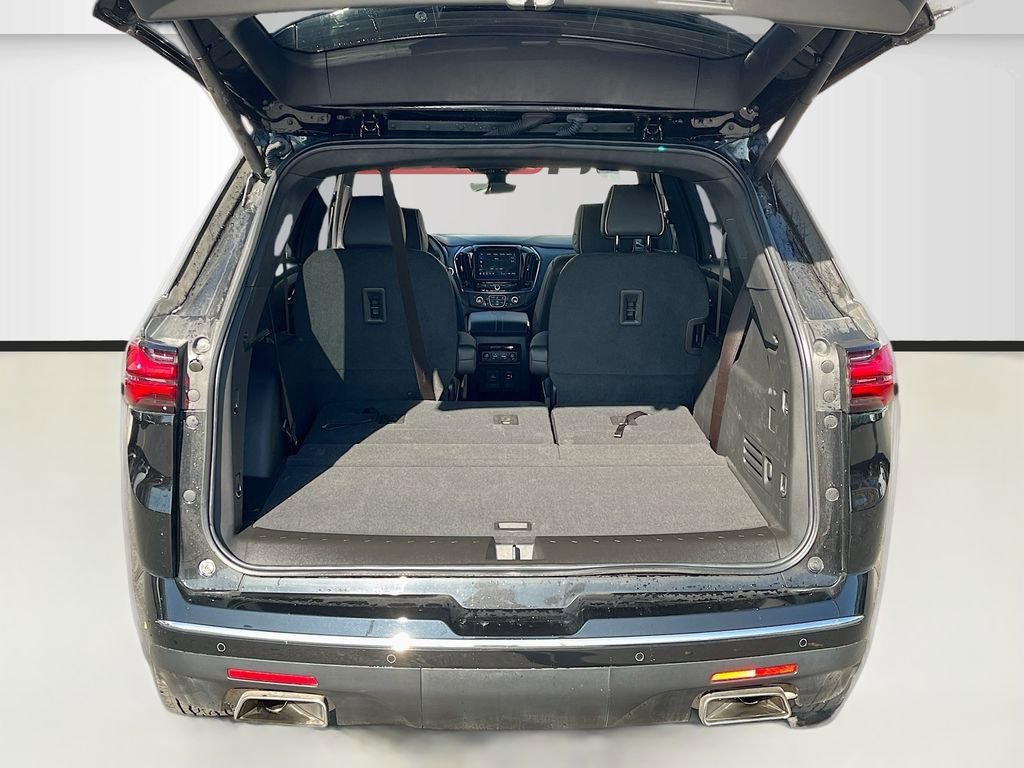 Used 2023 Chevrolet Traverse Premier image 27