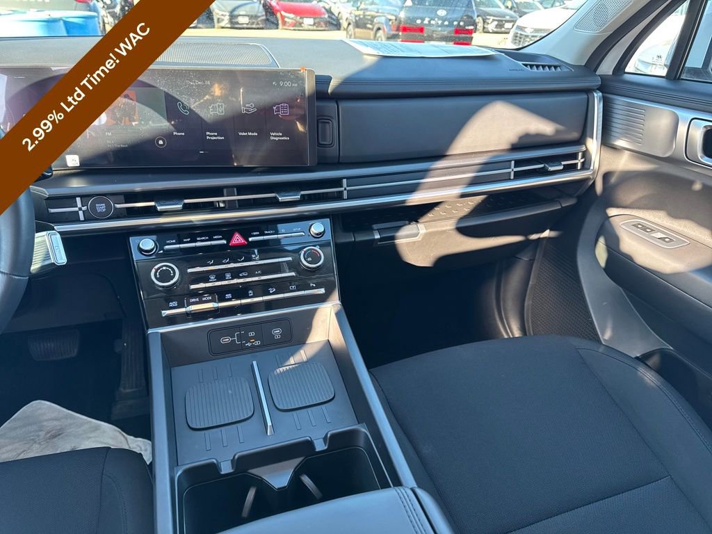 Used 2025 Hyundai Santa Fe SE image 40