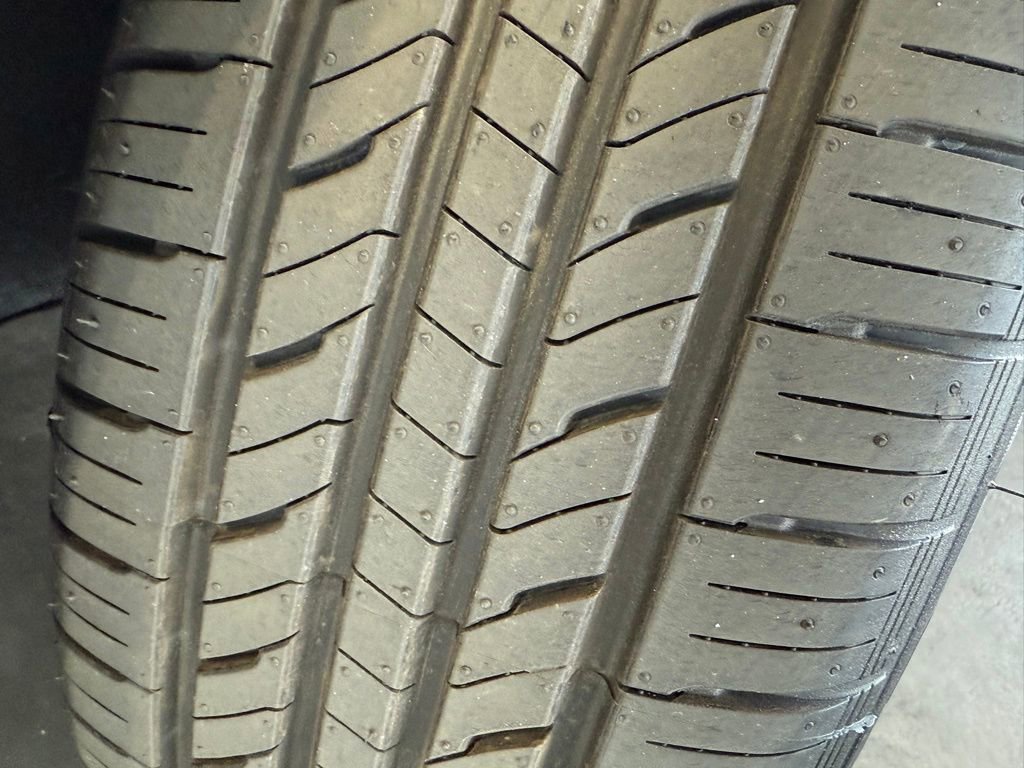 Used 2025 Toyota Camry LE image 17