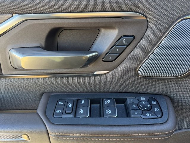 Used 2025 RAM 1500 Limited w/ Trailer Tow Group image 11