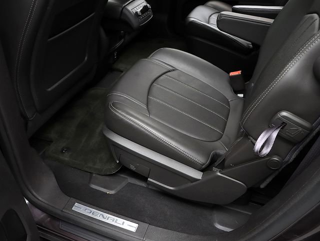 Used 2015 GMC Acadia Denali image 27
