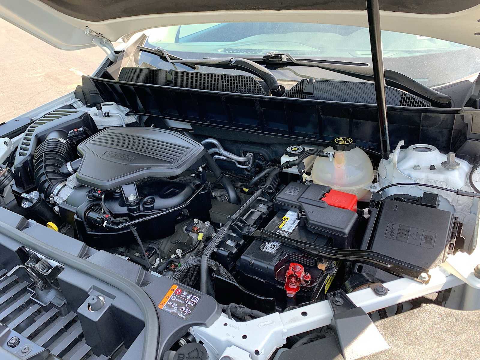 Used 2018 GMC Acadia Denali w/ Technology Package AWD/4WD image 30