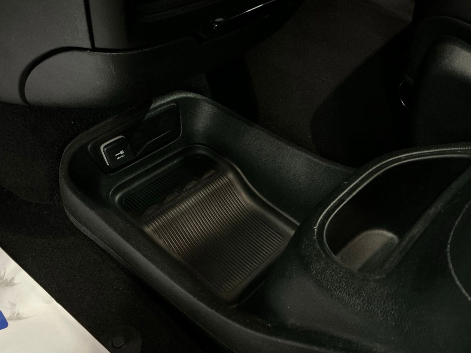 Used 2023 Chrysler Pacifica Touring-L w/ S Appearance Package image 27