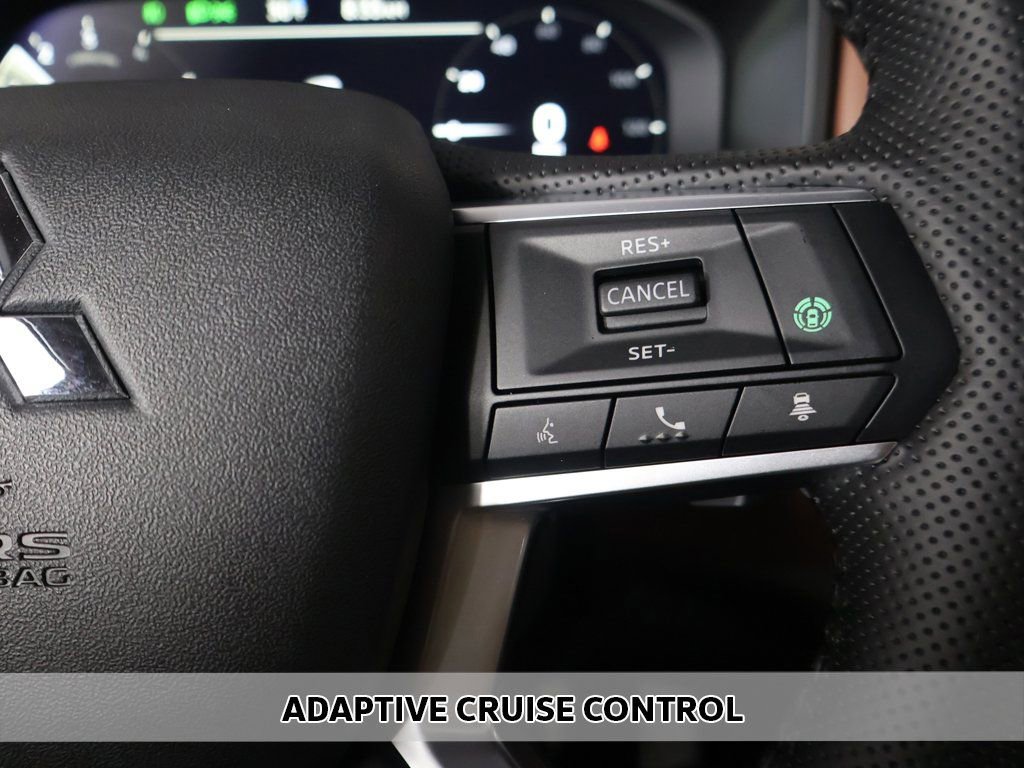 New 2026 Mitsubishi Outlander SEL FWD image 6