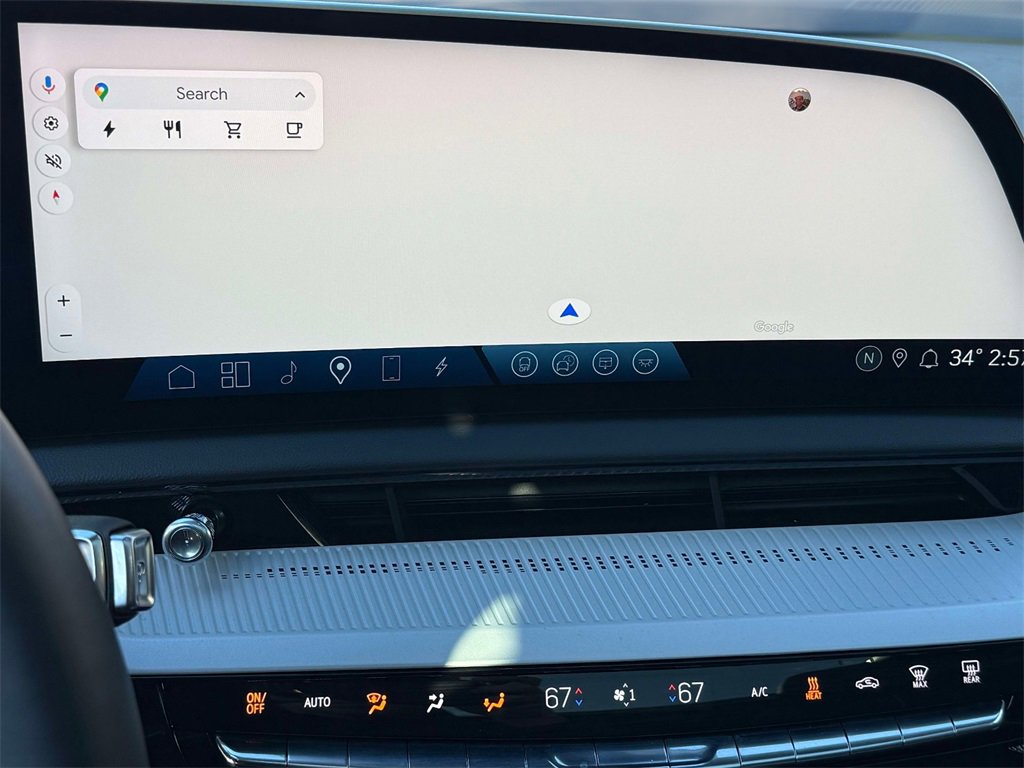 Used 2025 Cadillac Optiq Luxury 2 w/ LPO, Floor Liner Package image 6