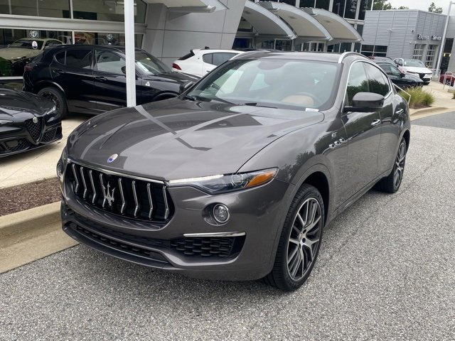 Used 2022 Maserati Levante GT image 2