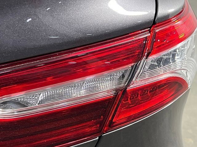 Used 2020 Toyota Camry XLE FWD image 38