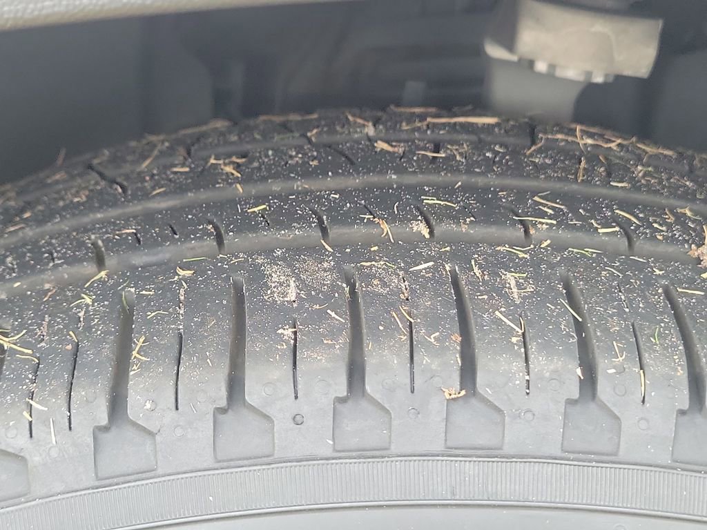 Used 2021 Mercedes-Benz GLC 300 w/ Premium Package image 8