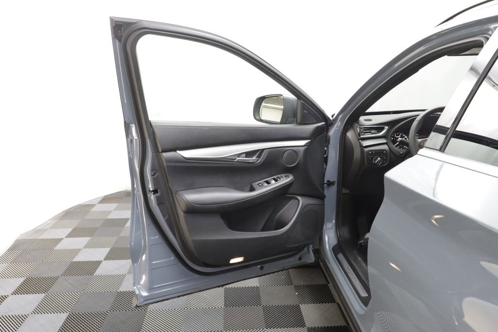 Used 2023 INFINITI QX55 Luxe w/ Cargo Package AWD/4WD image 5