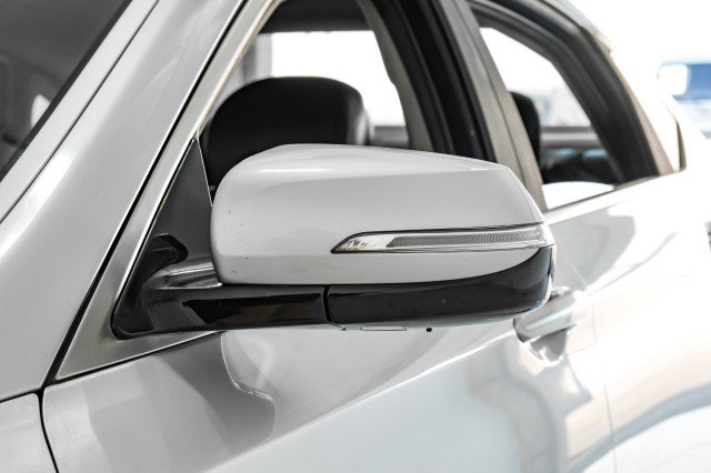 Used 2017 Genesis G80 3.8 image 37