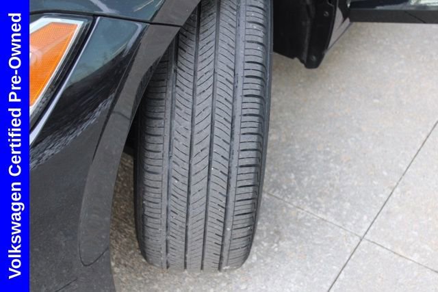 Used 2024 Volkswagen Jetta Sport image 11