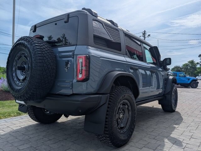Used 2023 Ford Bronco Everglades AWD/4WD image 5