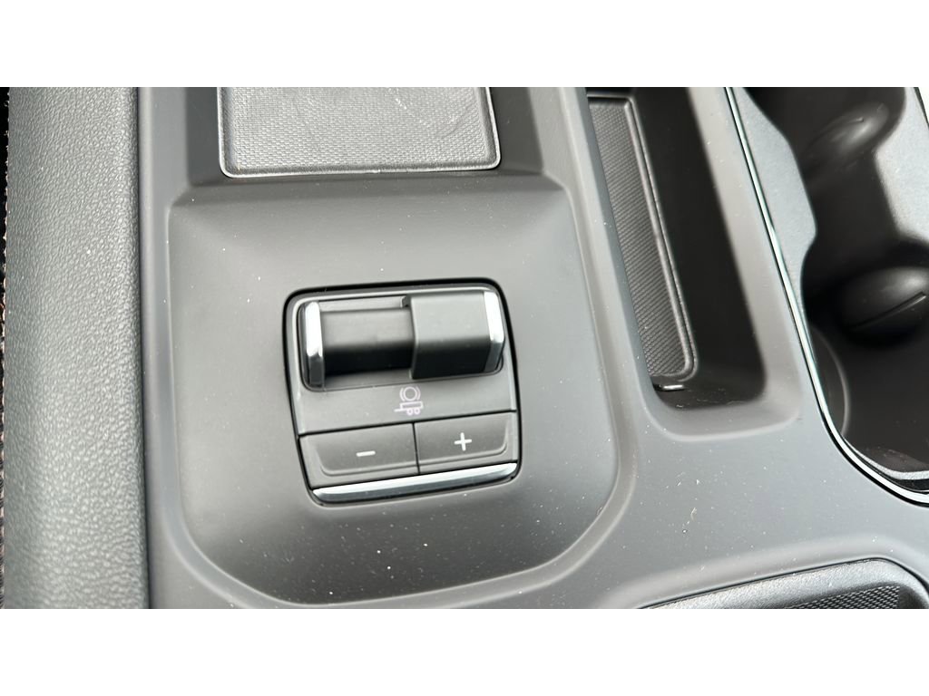 New 2026 GMC Sierra 3500 AT4 w/ AT4 Premium Plus Package AWD/4WD image 27