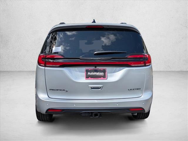 New 2026 Chrysler Pacifica Limited w/ S Appearance Package FWD image 8