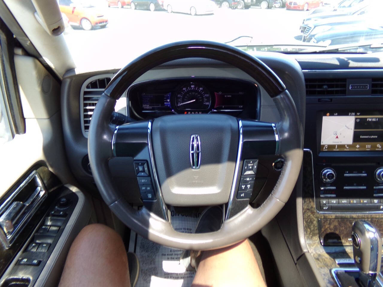 Used 2016 Lincoln Navigator L Select RWD image 59