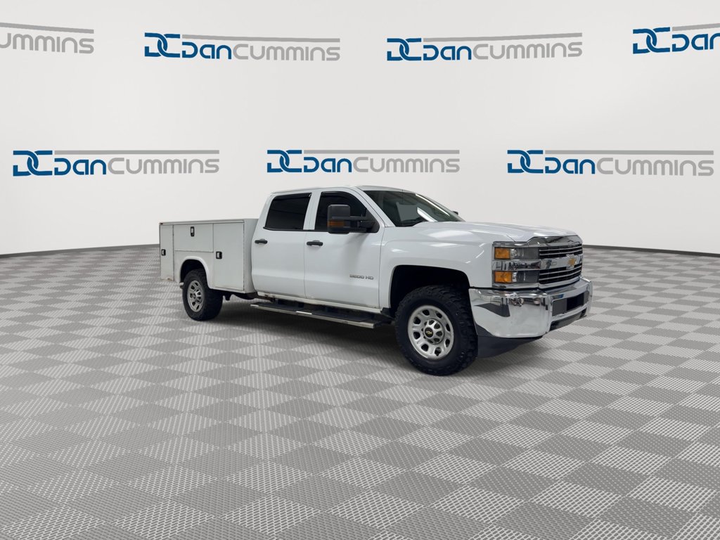 Used 2015 Chevrolet Silverado 3500 W/T AWD/4WD image 2