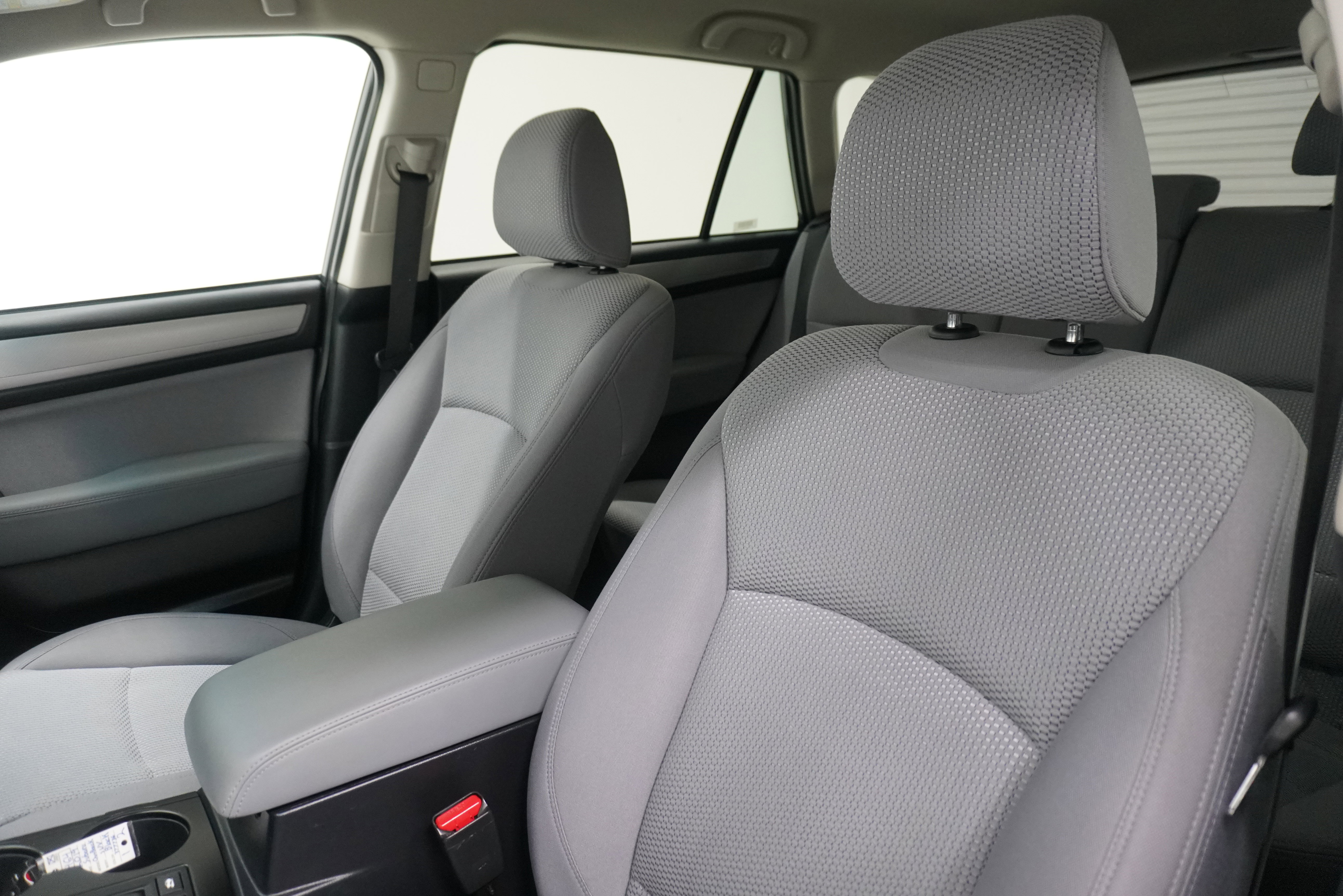 Used 2019 Subaru Outback 2.5i Premium image 10