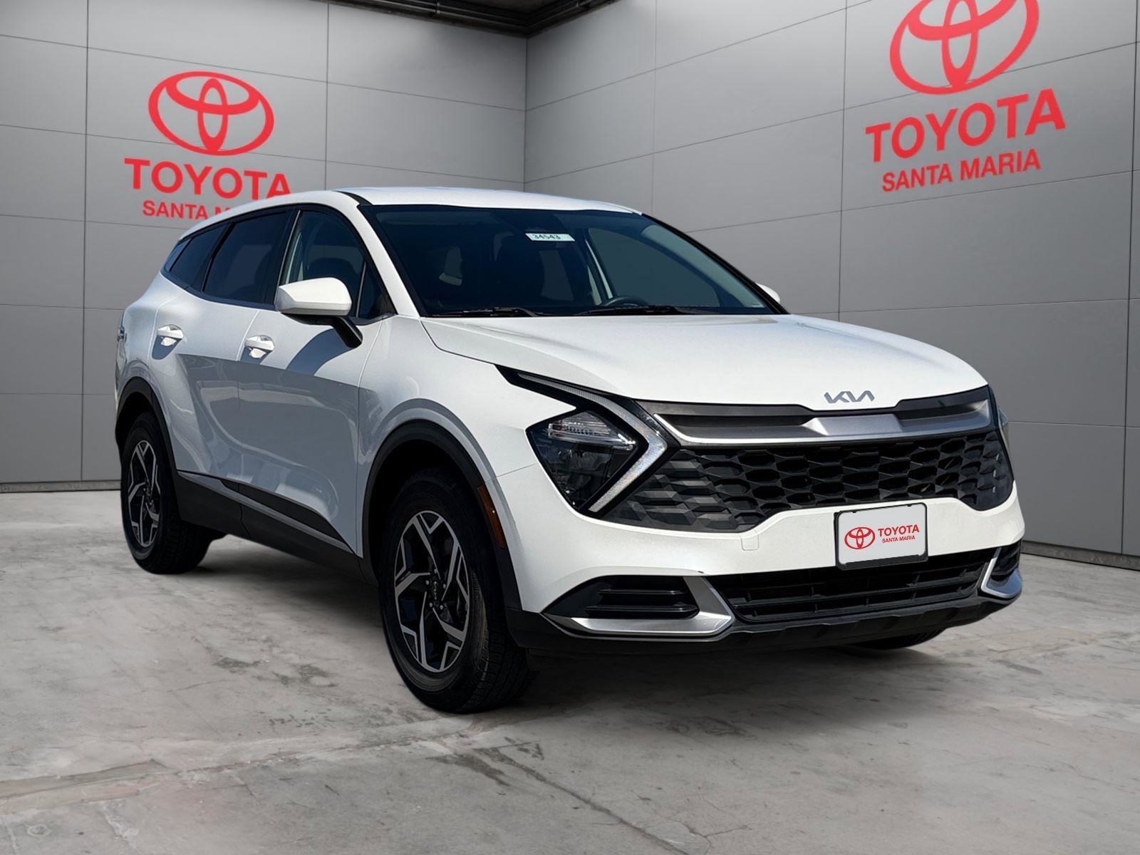 Used 2023 Kia Sportage LX