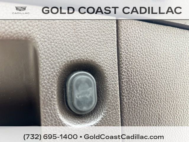 Used 2017 GMC Yukon Denali w/ Open Road Package AWD/4WD image 15
