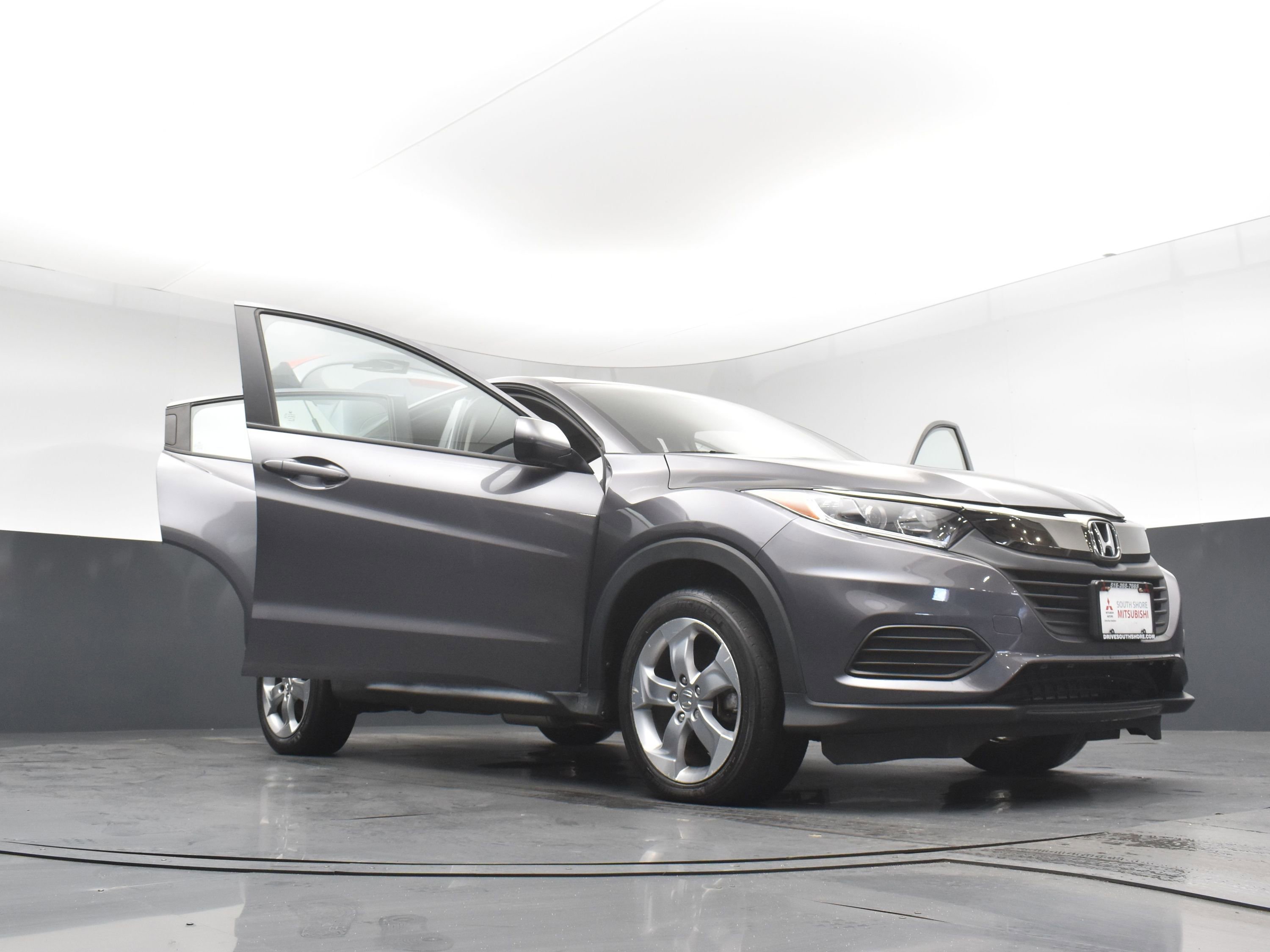 Used 2020 Honda HR-V LX image 29